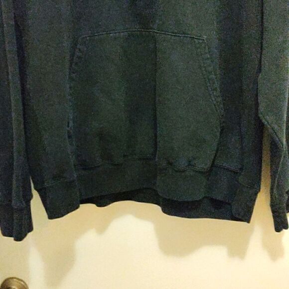 Vintage Reedsburg Pirates Hoodie - Picture 5 of 10